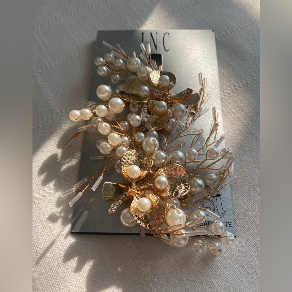 INC Hair Clips